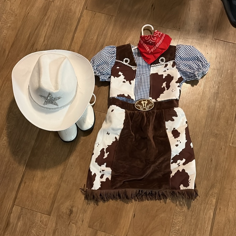 Kids White Cowgirl Costume and Cowboy Boots